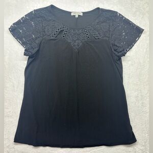 Emma & Olive Black Lace Short Sleeve Top